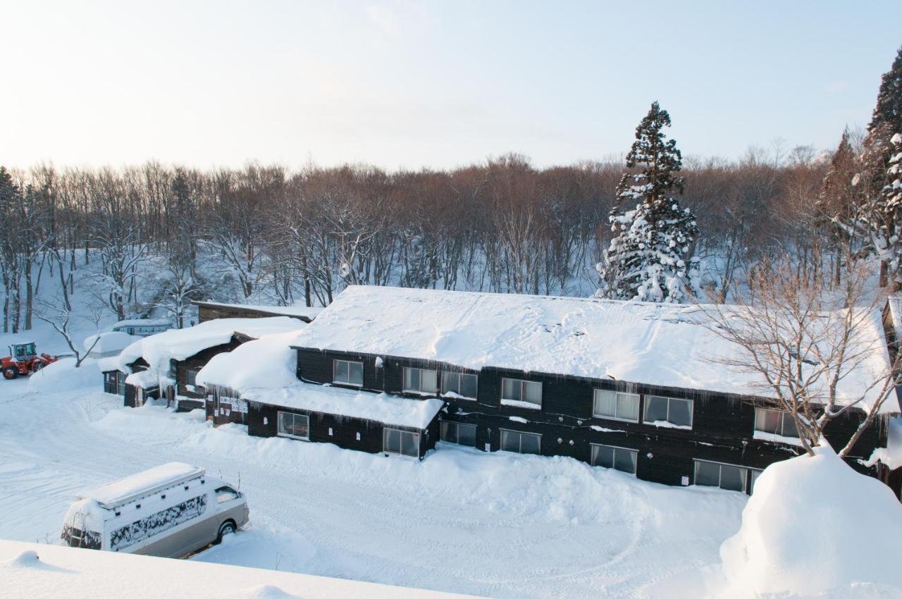 Hotel Yachi Onsen Towada Exterior foto